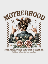 #11 "MOTHERHOOD 2.0" T-Shirt